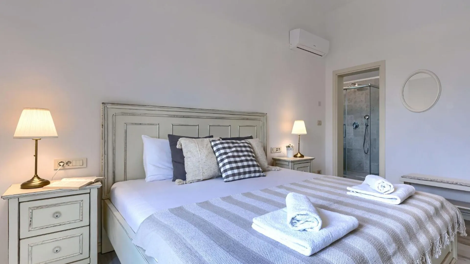Villa Ardiletta By Interhome Porec